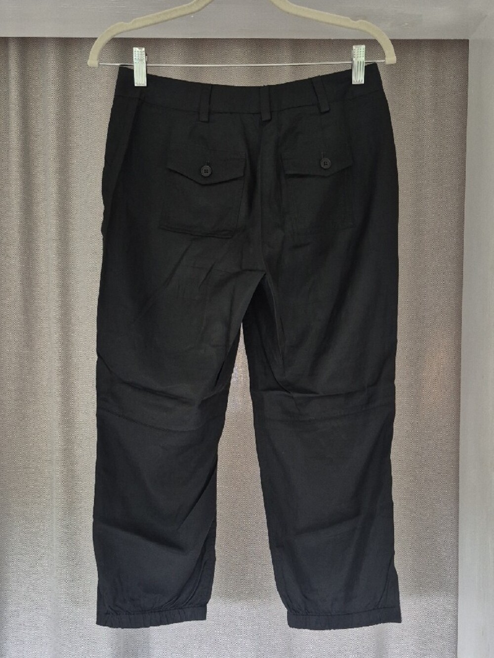 Talbots Black Cropped Zip-Pocket Capris - Picture 3 of 7